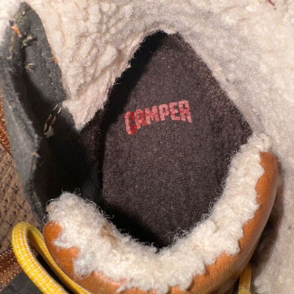 Camper Kids
Kiddo faux-shearling lined boots - Picture 11 of 14